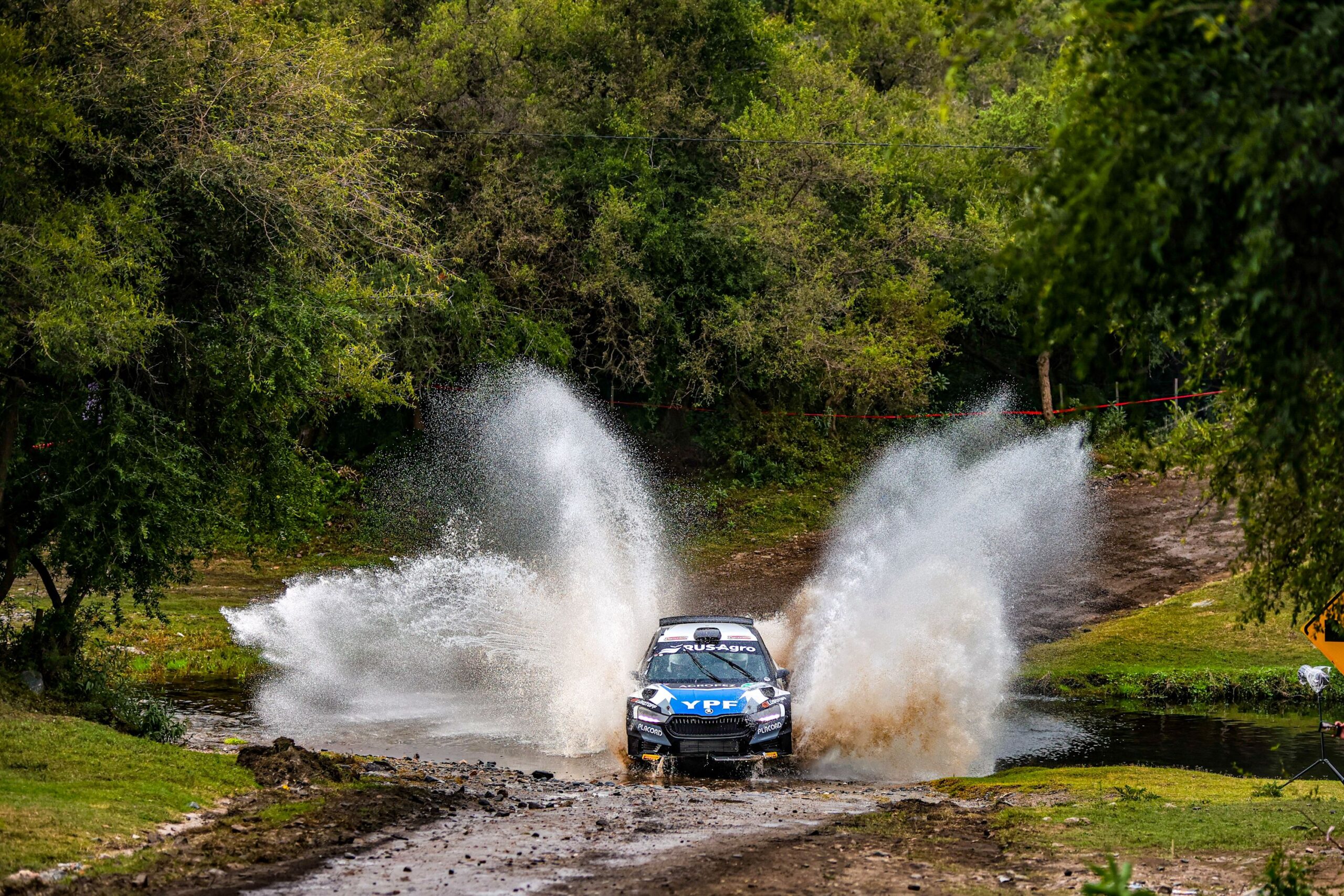 Villagra no deja pasar la oportunidad y marca el camino